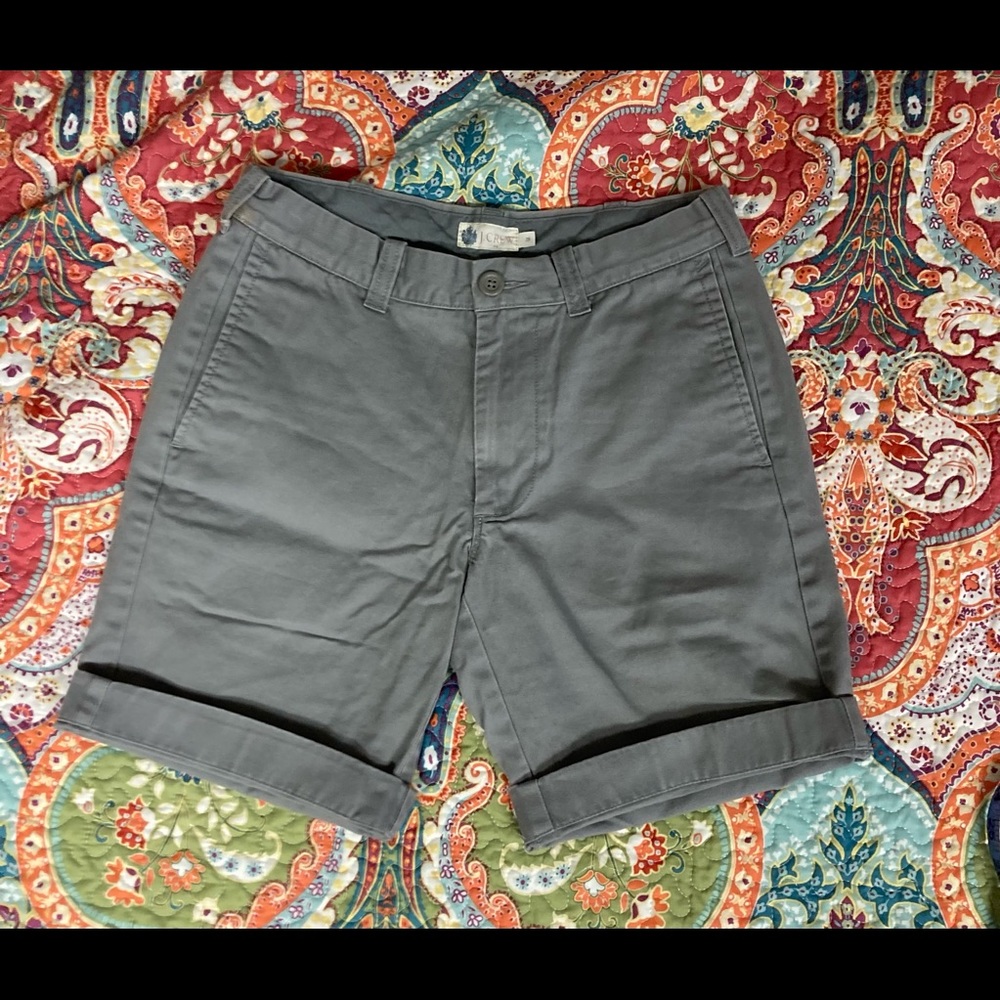 Woman’s J.Crew Bermuda shorts size8